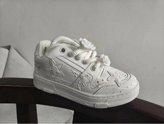 2024 Jaro a Podzim Reliéf Růže Guochao Niche Kreativní Hvězdné Boty Pánské a Dámské Párové Plátěnky Sportovní a Volnočasová Obuv