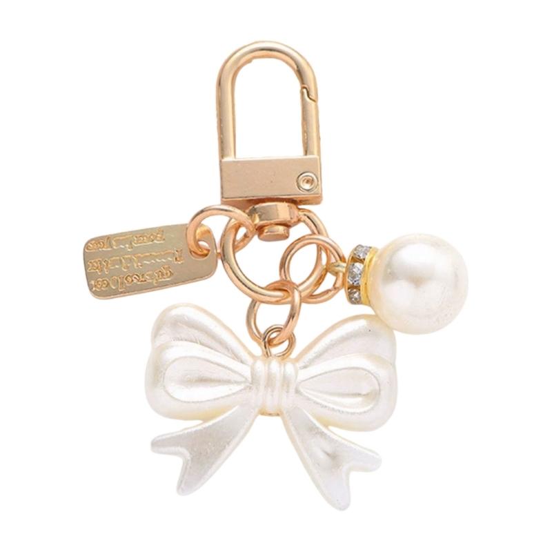 Trendy Pearls Heart Keychain Accessory Sturdy Heart Keychain With Pearls and Rose Charm For Social Event And Outings