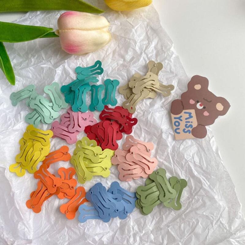 

15 dog-friendly snap pins