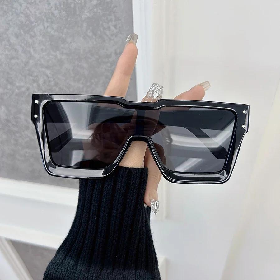 Designer Brand Square Sunglasses Women Men Cool Oversized Frame Sun Glasses Female Gradient Colors Trendy Fashion