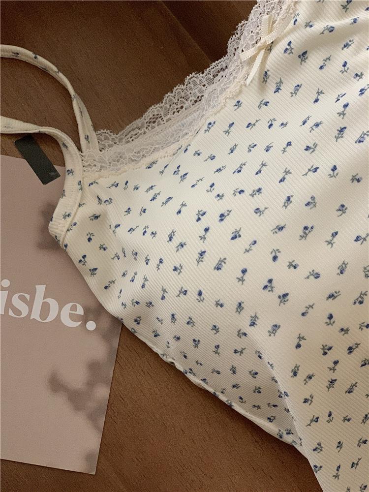 Sladké a pikantní květinové tílko: Zeštíhlující tílko s hrudní vložkou a krásným designem zad pro ženy