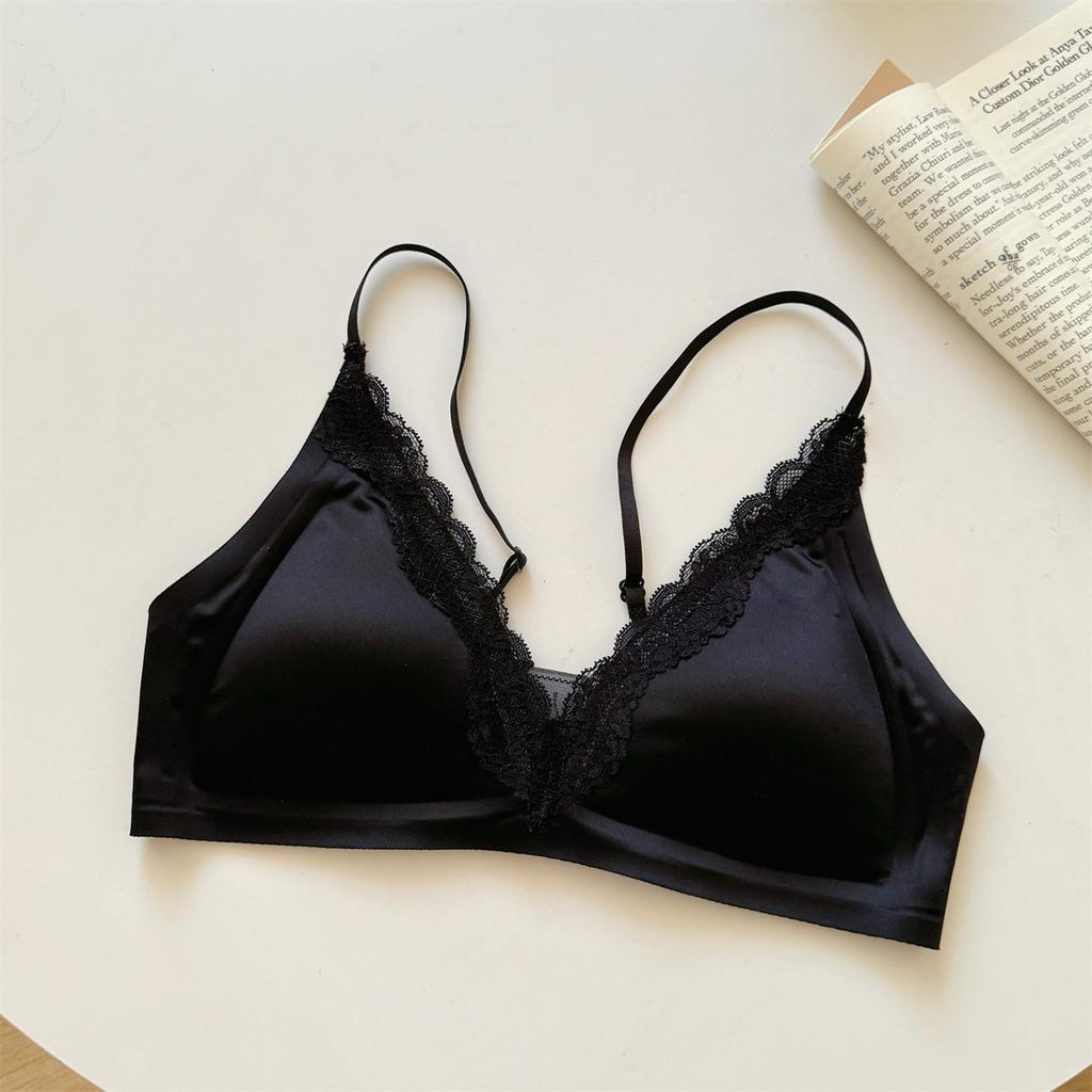 Lace Gather French Deep V Satin Thin Shoulder Strap Thin Seamless Triangle Cup Comfortable Text