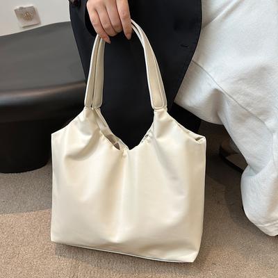 Large Capacity Commuting Pleated Cloud Tote Bag for Women In Autumn and Winter New Niche Design One-shoulder Handbag for Women