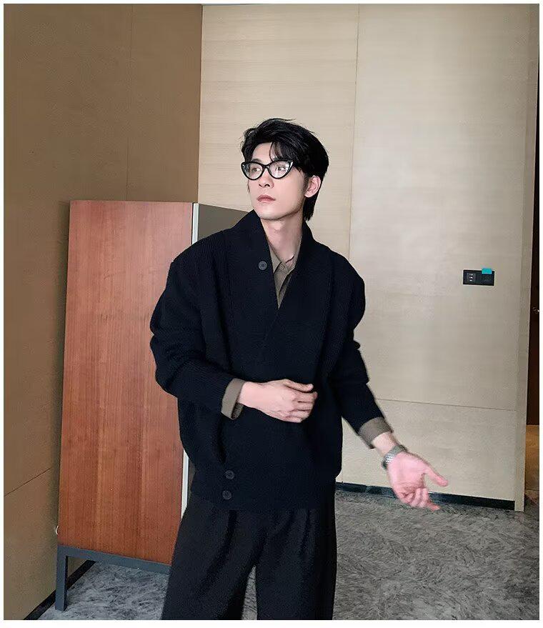 Men's Retro Japanese Cardigan - Autumn/Winter Heavyweight Knit Robe with Diagonal Placket