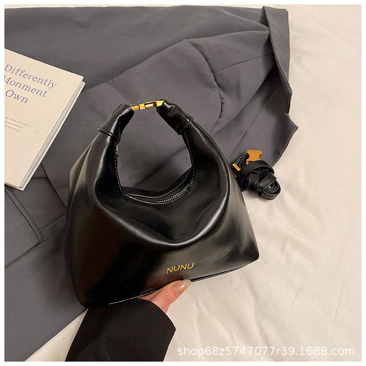 Retro Large-capacity Cloud Bag Casual and Simple 2025 Spring New Solid Color Fashionable Portable Messenger Dumpling Bag Woman