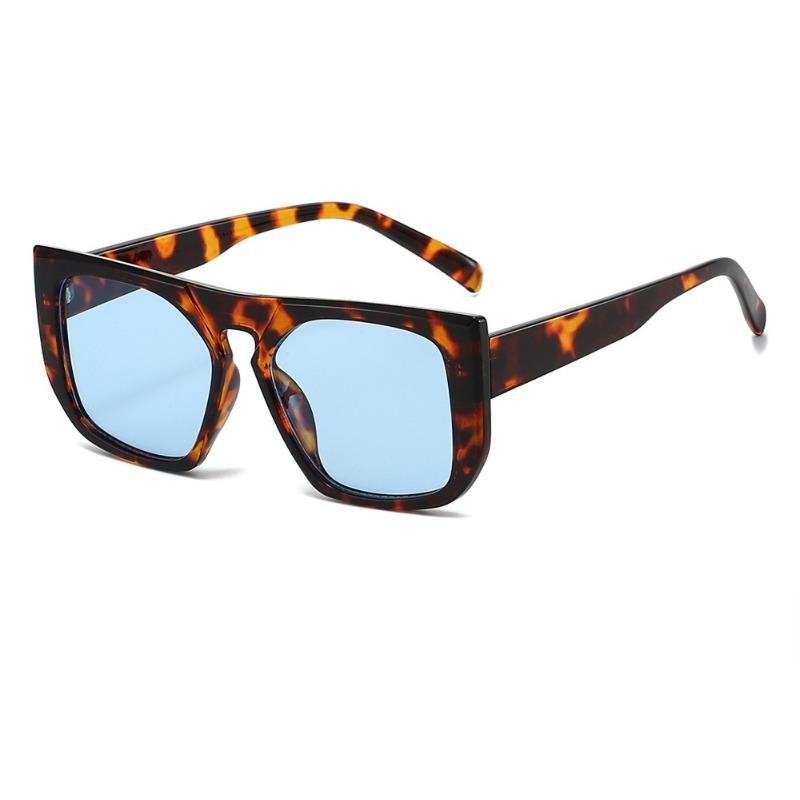 New Oversized Square Frame Women Sunglasses Fashion Brand Designer Trendy Men Sunglass Outdoor Driving Travel Eyeglasses Uv400