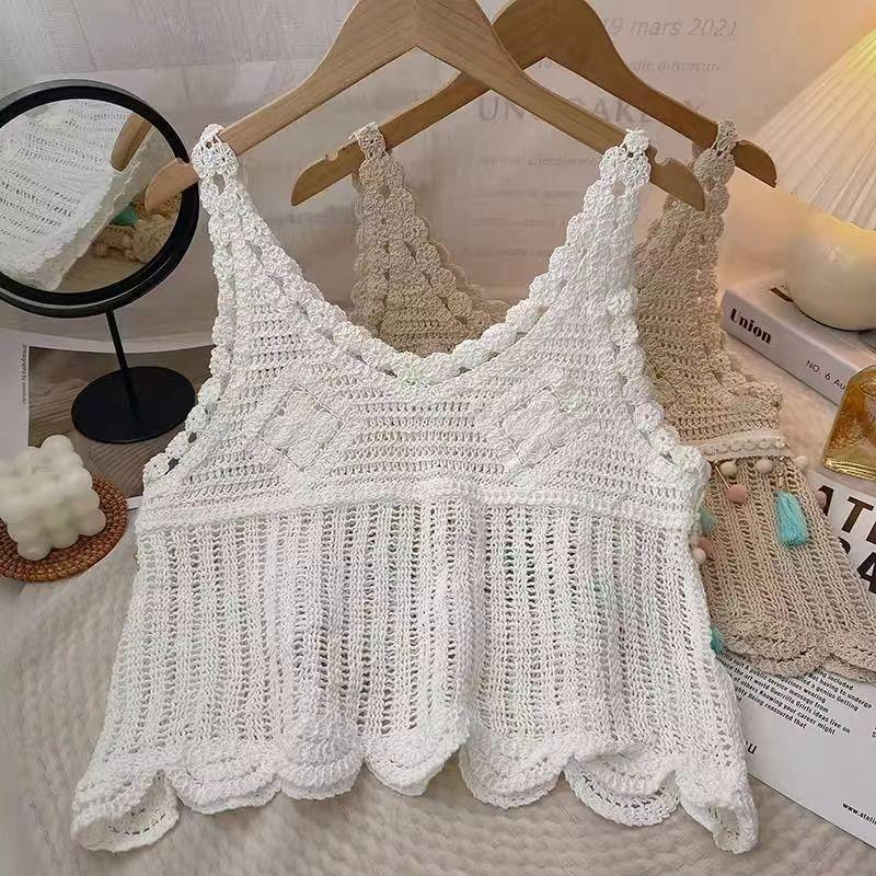 Retro háčkovaná vesta bez rukávů se střapcem pro ženy se smyslem pro design Přiléhavý krátký vydlabaný košilkový top v létě