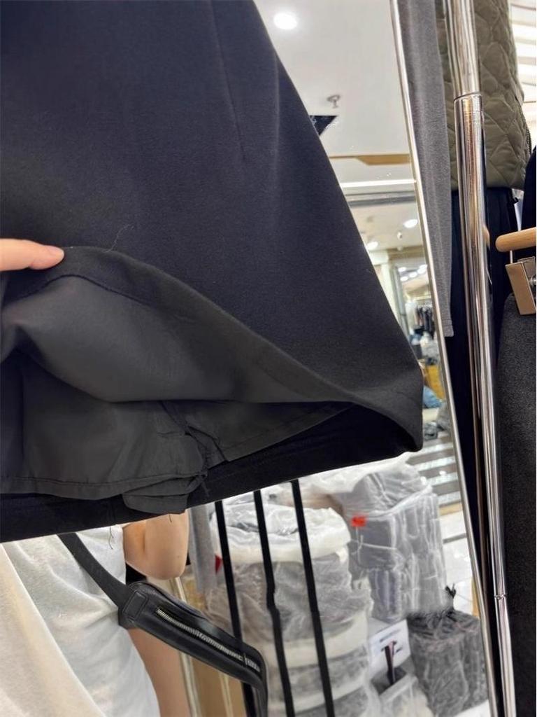 Korean Gray Wool A-line High-Waisted Midi Skirt - Elegant, Versatile, Anti-Exposure (Autumn/Winter 2025)
