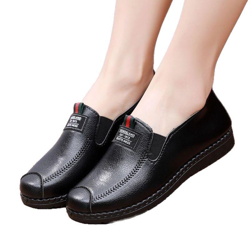 Korean Waterproof Leather Casual Sports Shoes for Middle-Aged and Elderly Women