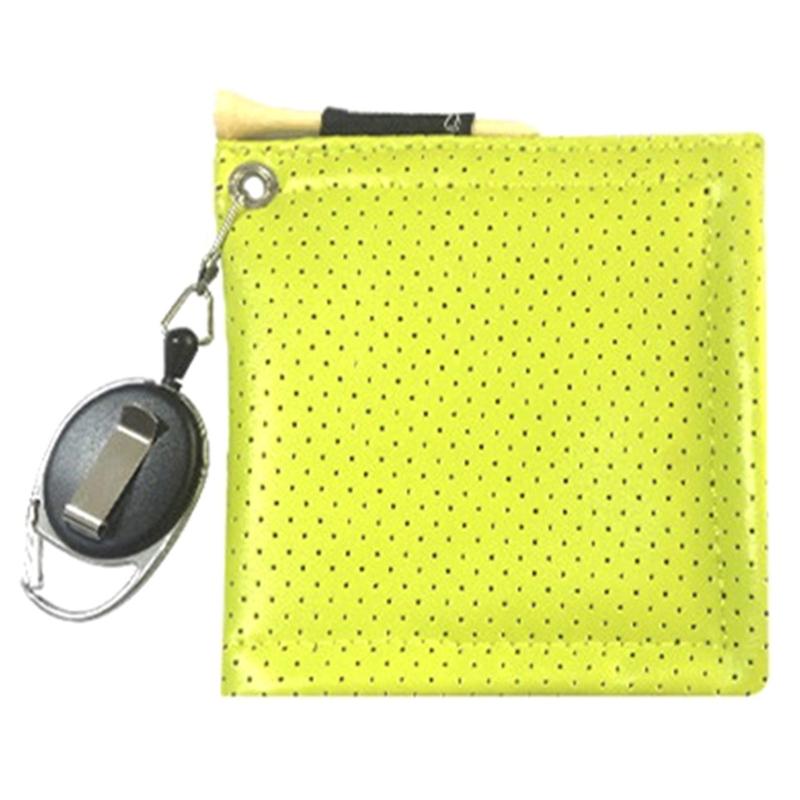 Square Golf Ball Cleaning Towel Portable Golf Cleaner with Carabiner Hook зелёный
