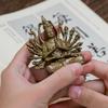 -Hand Tausendaugen Guanyin Bodhisattva Figur Mini Exquisit Tragbar Buddha Zen Tee Raum Dekoration
