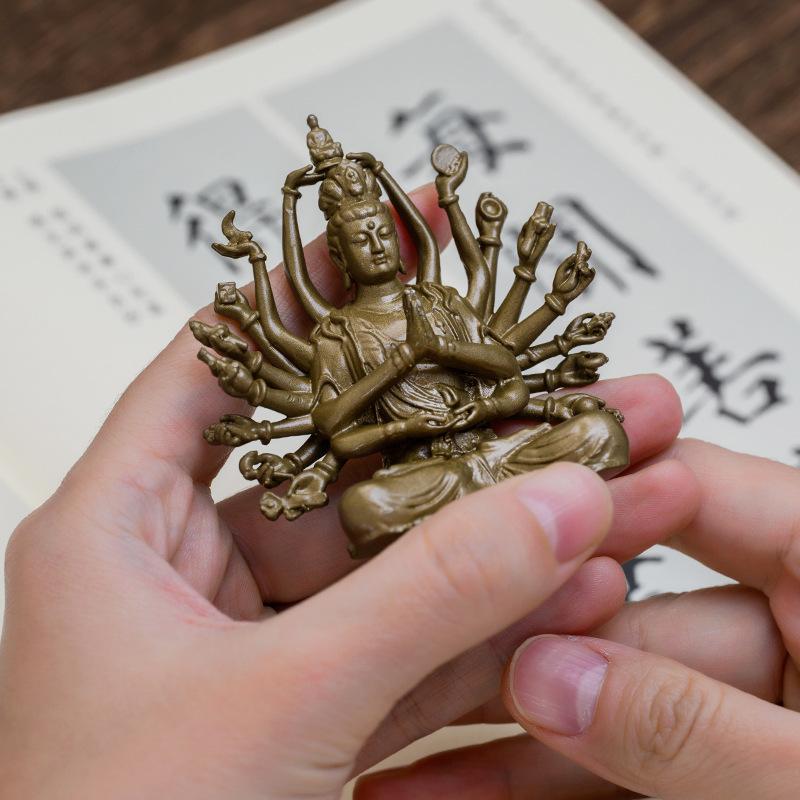-Hand Tausendaugen Guanyin Bodhisattva Figur Mini Exquisit Tragbar Buddha Zen Tee Raum Dekoration