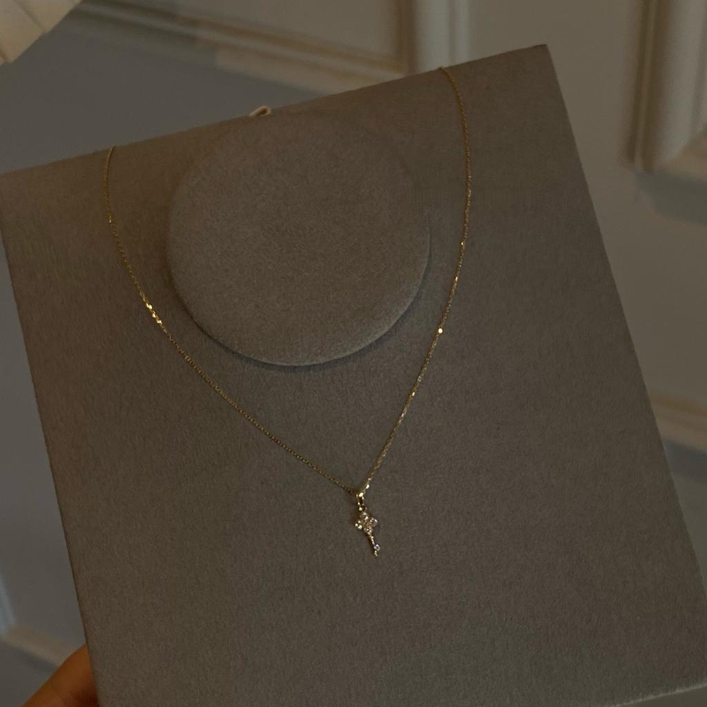 925 Sterling Silver 18K Gold Plated Key Necklace, Dainty CZ Key Pendant Choker, Minimalist Hypoallergenic Jewelry for Women
