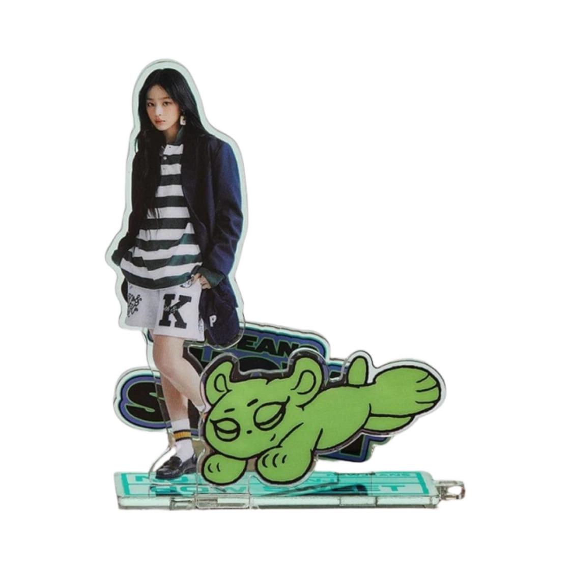 NewJeans How Sweet Acrylic Stand Minji ONE SIZE