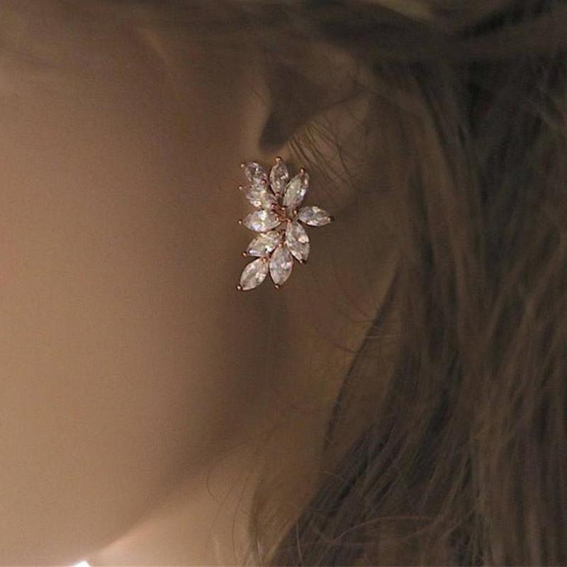 925 Sterling Silver Chic Leaf Stud Earrings for Women Cubic Zirconia Delicate Accessories Wedding Party Statement Jewelry