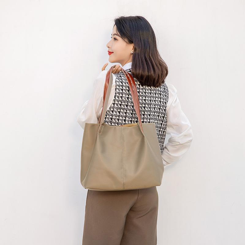 New One-shoulder Casual Canvas Tote Bag Popular Bag Large Capacity Oxford Cloth Simple Women's Bag Carry