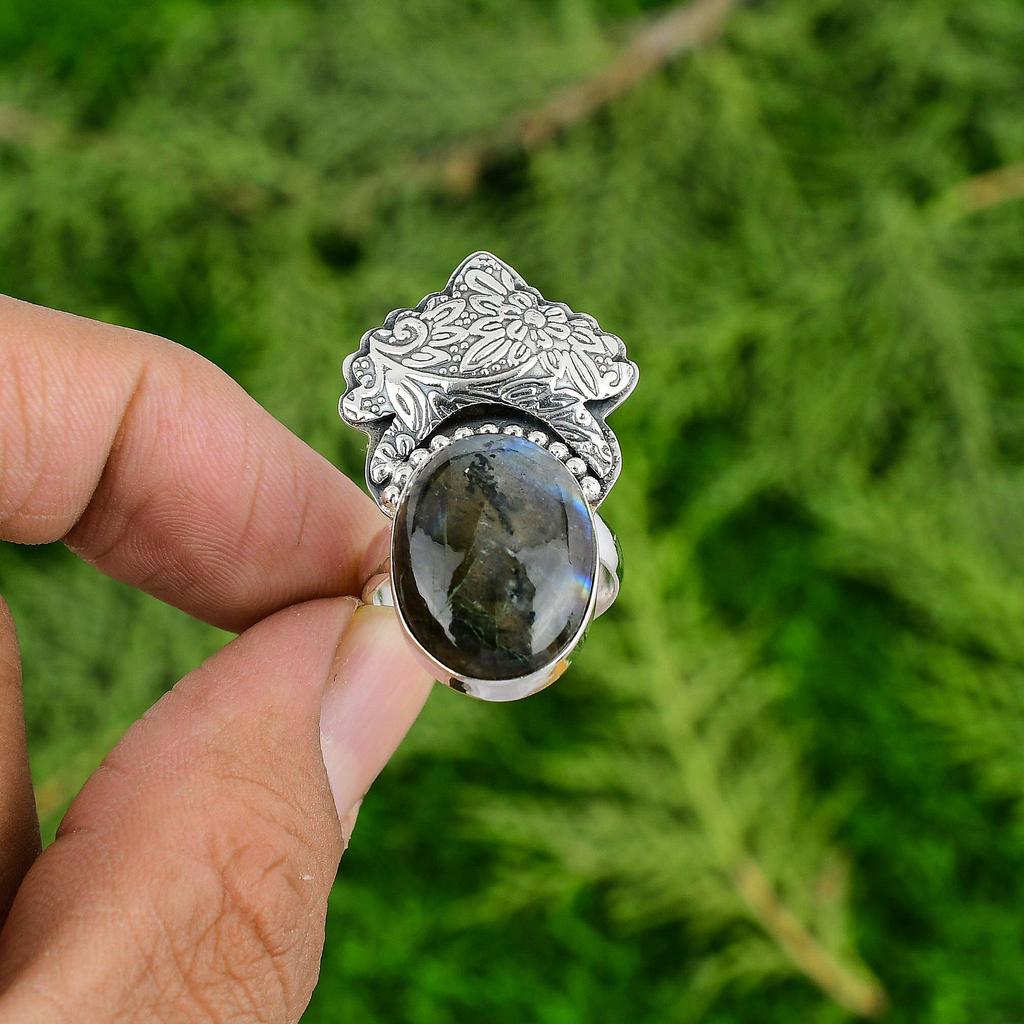 925 Silver Oval Labradorite Stone Artisan Handcrafted Sister Statement Boho Ring