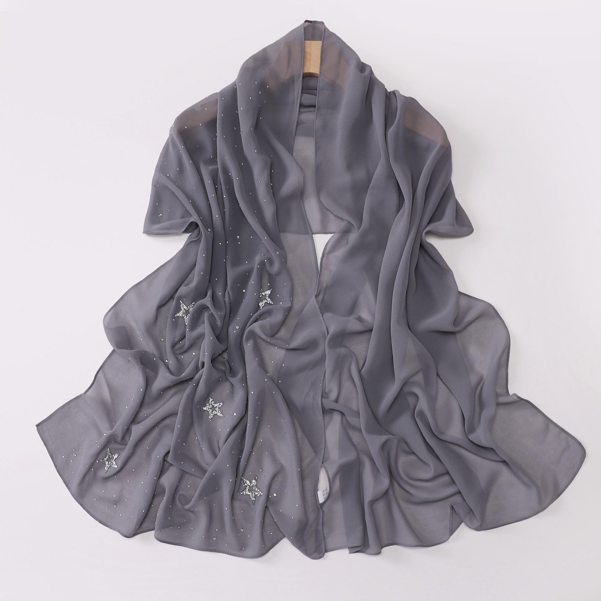 

VigoAnne 2025 Женский мусульманский хиджаб-шаль с пентаграммой и горячим тиснением, однотонный шифоновый исламский тюрбан, повязка на голову, 175 см*70 см