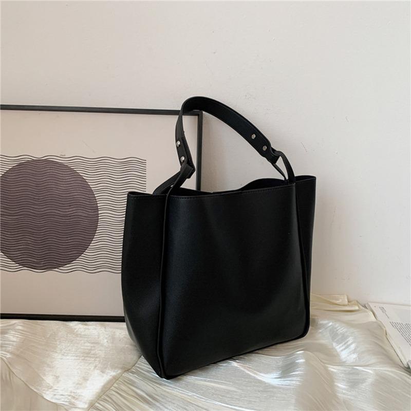 Simple Women Bucket Shoulder Bags New Solid Color Handbags Retro Large Capacity Tote Bags Large Capacity PU Leather Bags