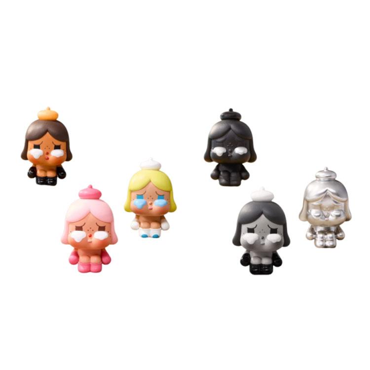 

New POP MART Pop Mart/CRYBABY Crying Baby CRYBABY Thailand Limited Mini Toy Storage Boxes & Racks Trend Based Products PPMT-2508-0046 Mini Clothing Sets