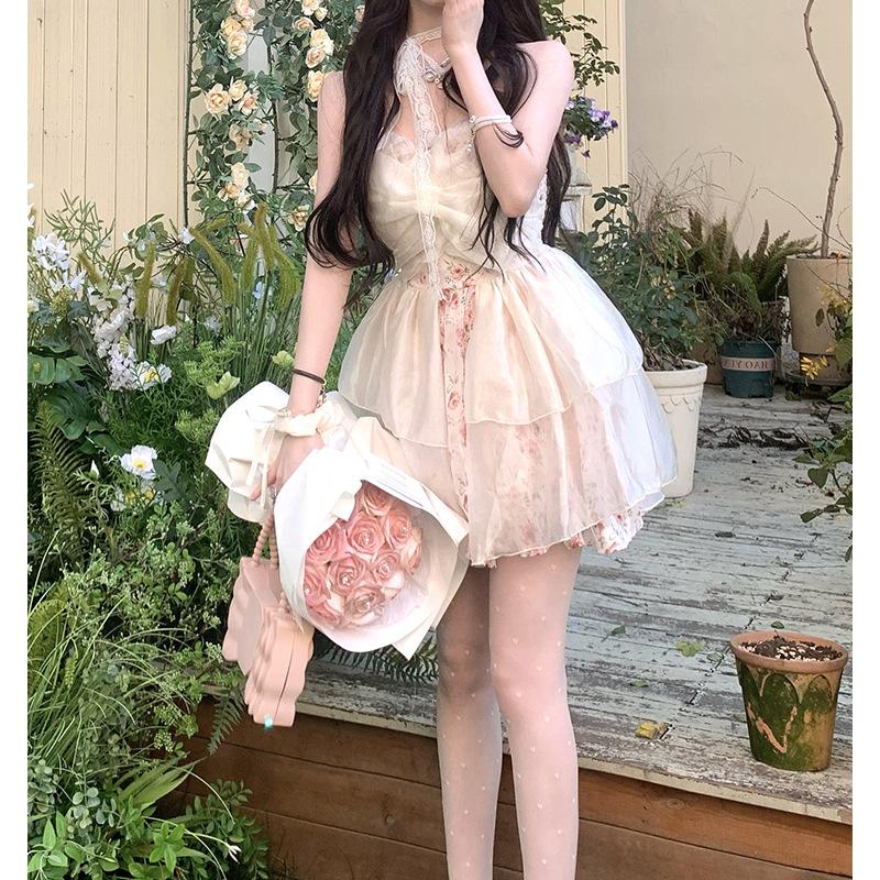 

Милое облегающее платье с цветочным принтом и бантом L