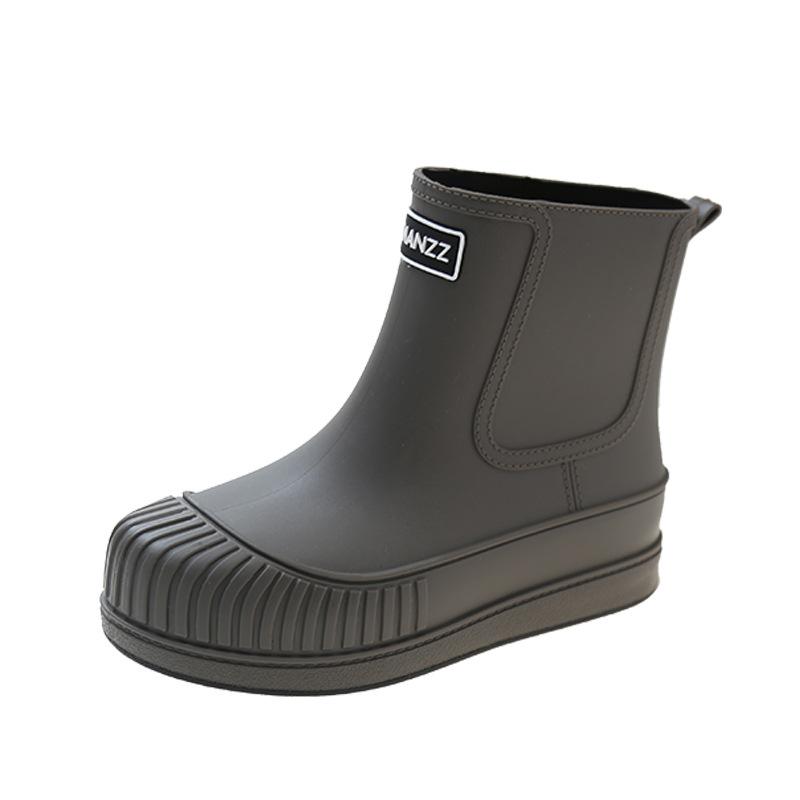 Fashion rain shoes women's inner height increase waterproof shoes fashion outer wear rubber shoes short rain boots women's adult water boots