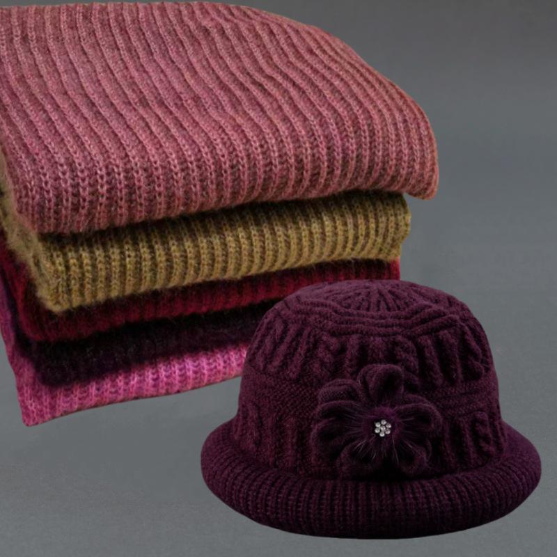 Women's Winter Scarf and Hat Set: Warm Knitted Velvet Thick Wool Accessories for Middle-Aged and Elderly Moms