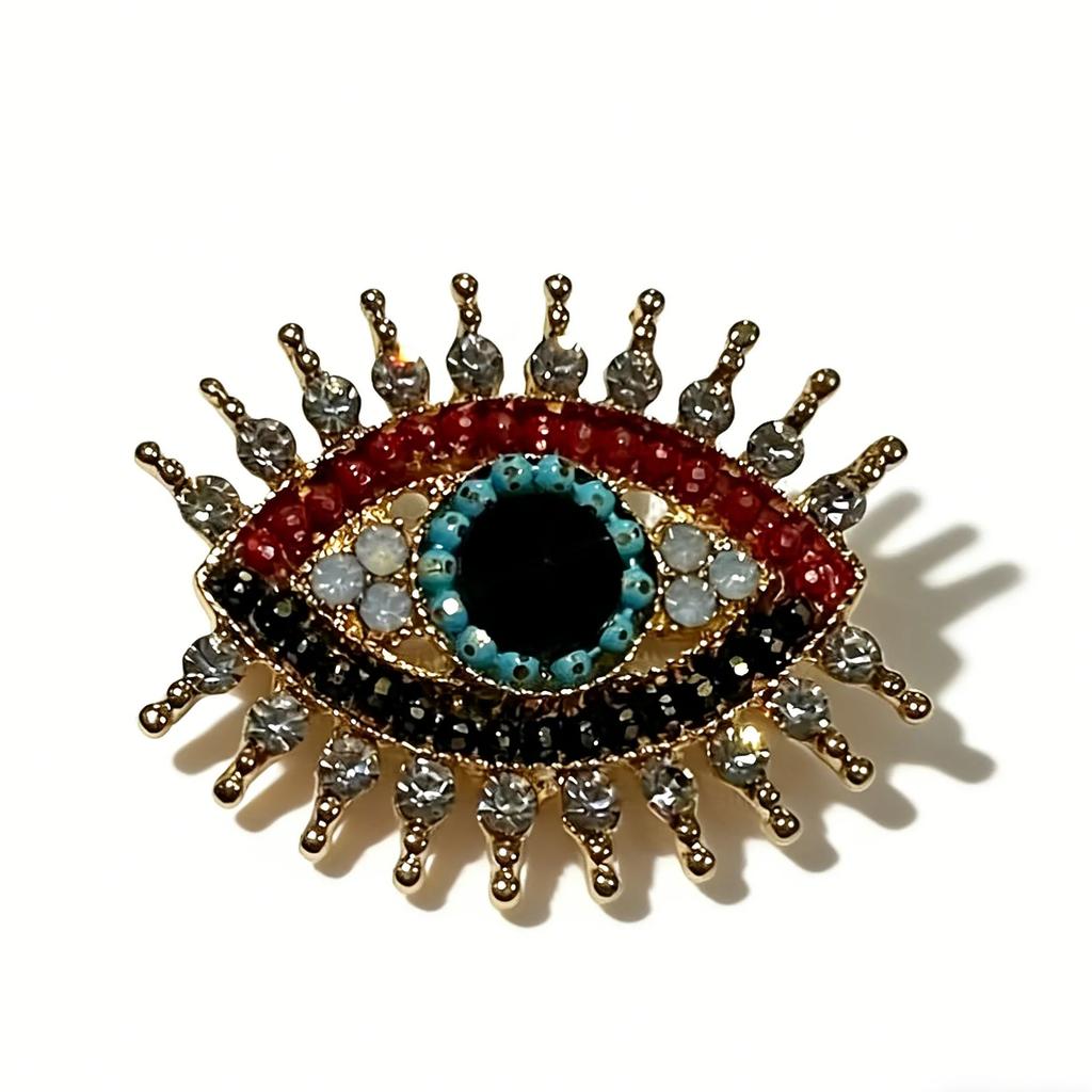 Vintage Classic Eyes Rhinestone Badges Pins For Women Men Exquisite Fashion Retro Casual Crystal Clothing Coat Brooches