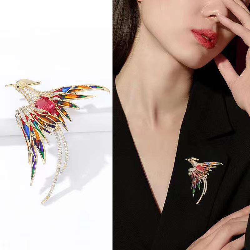 Elegant Phoenix Brooch: Rhinestone Long-tailed Pin with Colorful Bird Motif