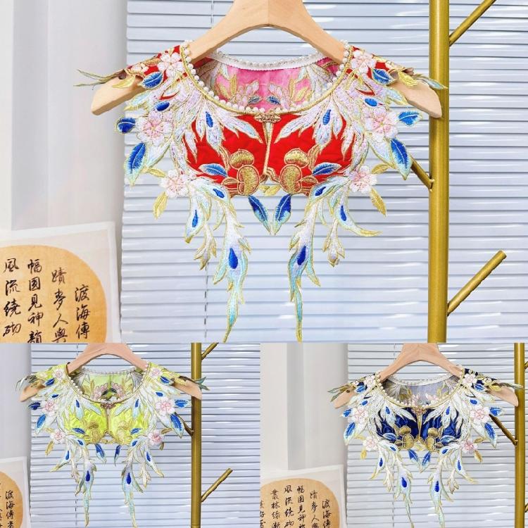 Embroidery Floral Neckline Buckle Front Ancient Hanfu Costume Fake Collar Shawl