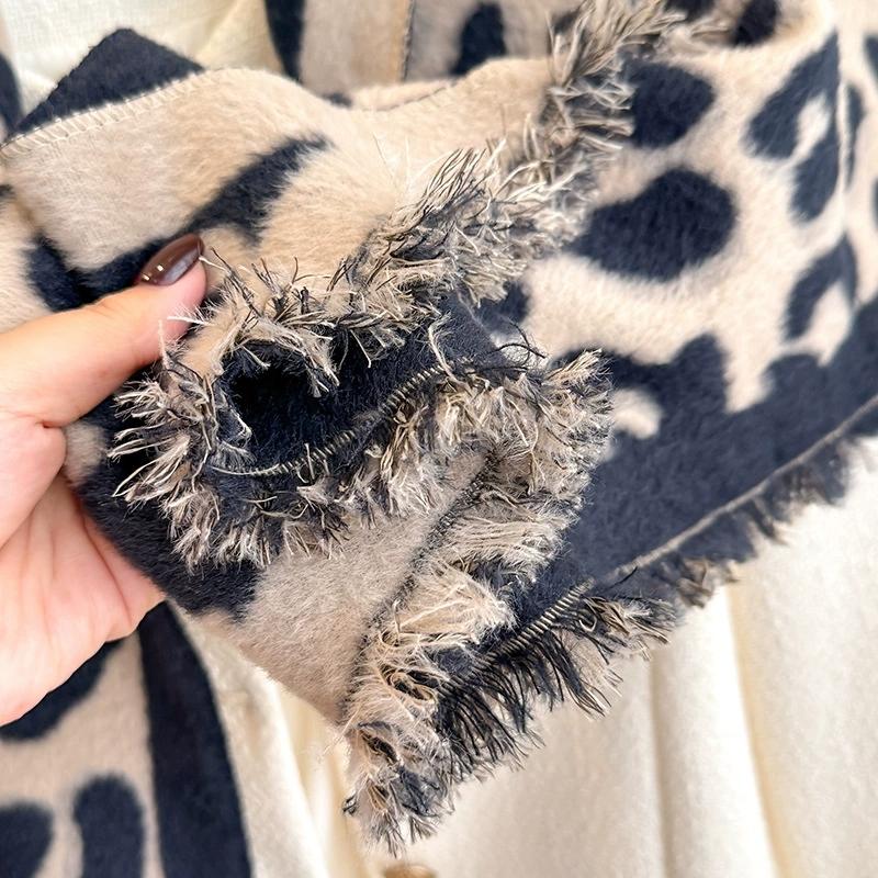 Damen Dreieckiger Doppelseitiger Schal Umhang Oberbekleidung Umhang Leopardendruck Warmer Schal Stolen Und Schals