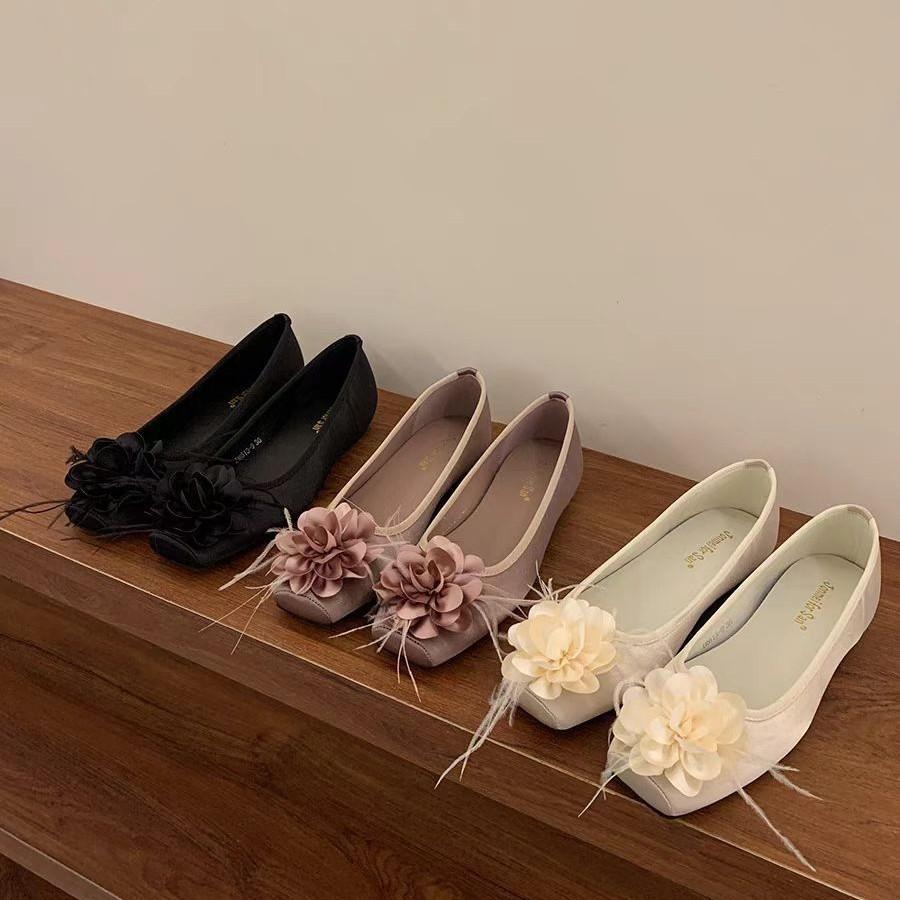 

Весна 2025 новая корейская версия квадратный нос красивые цветы балетки на плоской подошве французские балетки туфли Мэри Джейн 39 абрикосовый