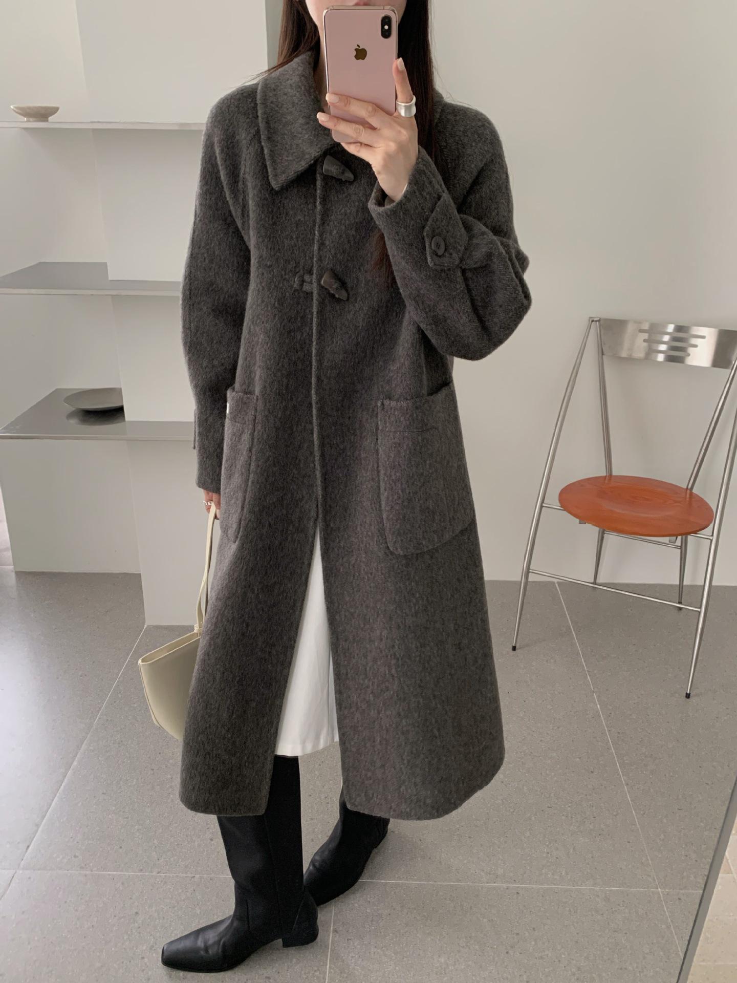 

2025 Autumn/Winter Korean Style Women s Double-Faced Wool Duffle Coat - Petite, Loose, Long Overcoat Medium