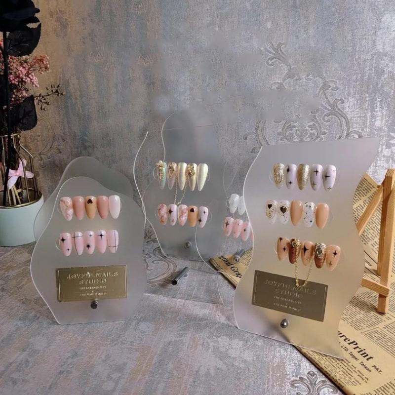 Maniküre Ausstellungsständer Karte Leicht zu färbende Ausstellungsablage Gemischte Farbpalette Nailart Ausstellungsständer Acrylfarbplatte