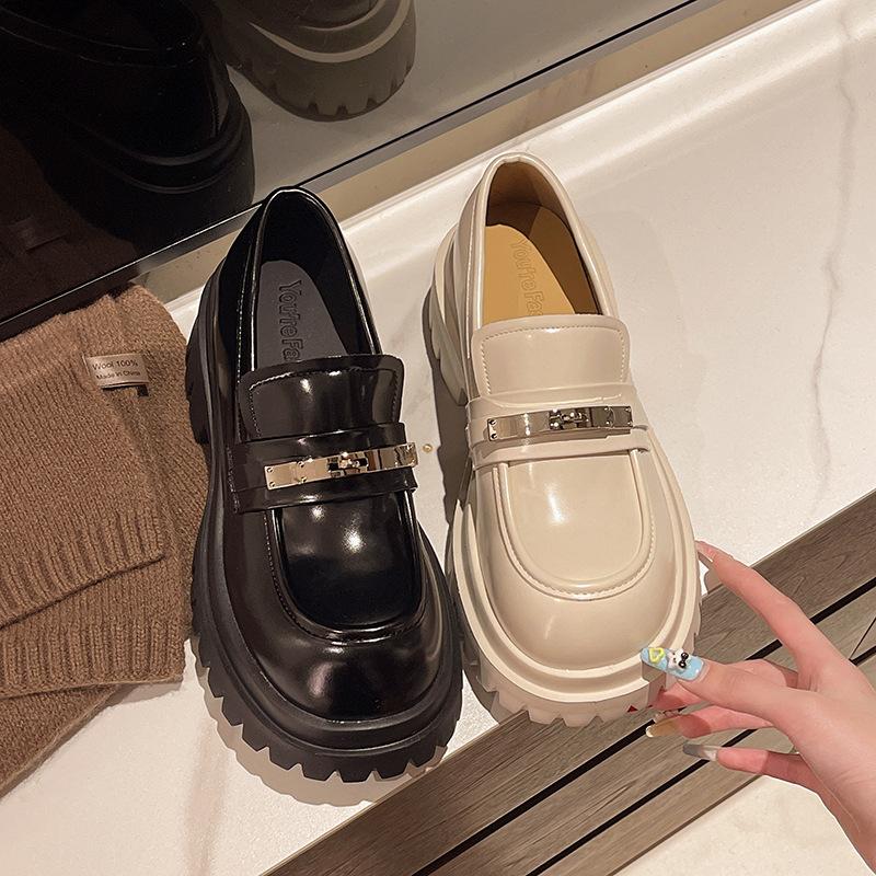 2025 Spring New Internet Celebrity British Style Small Man Platform Small Leather Shoes Metal Buckle One Pedal Lazy Loafers