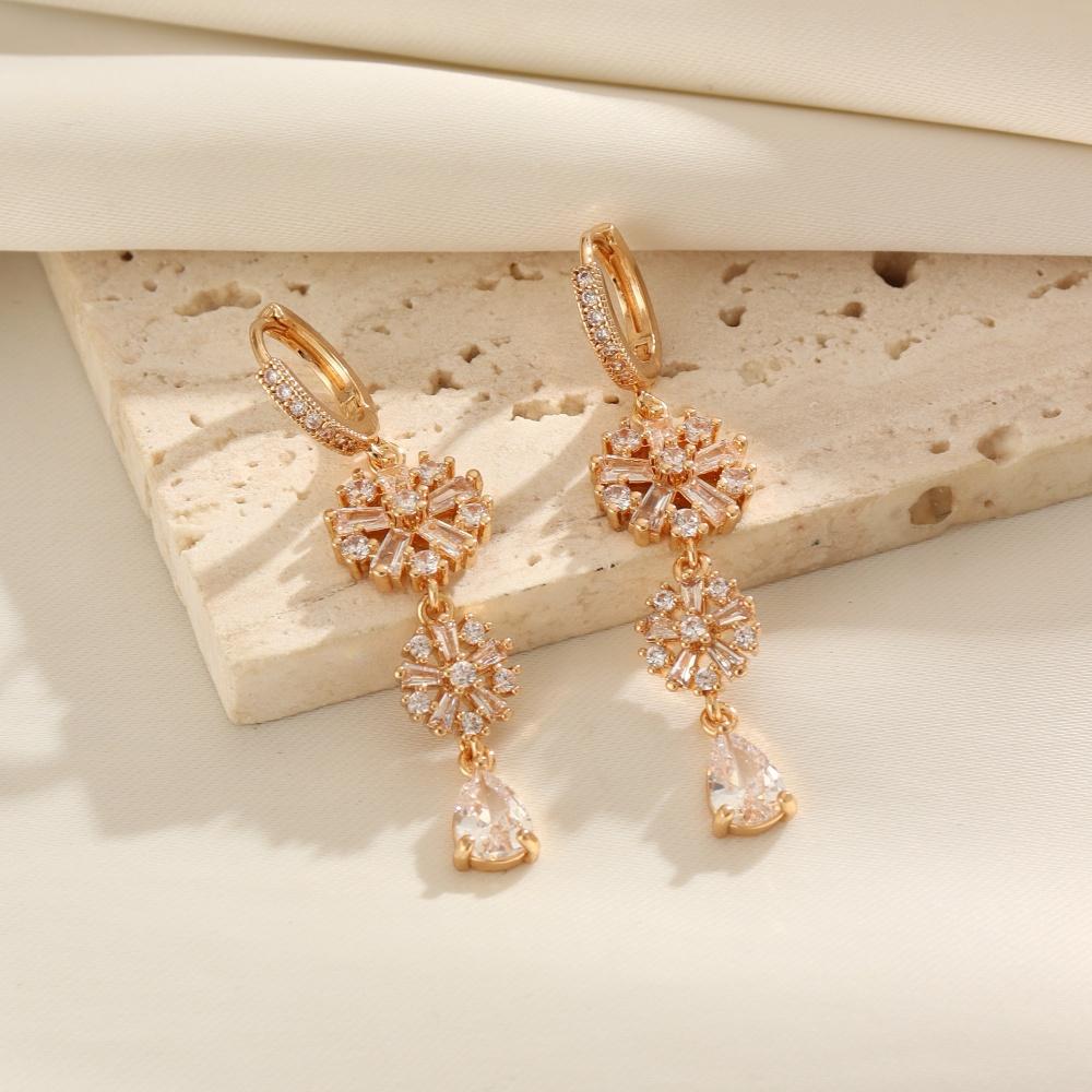 1 Pair Fashion Snowflake Zirconia Tassel Dangle Earrings for Women Golden Earring Jewelry Wedding Party Accessories