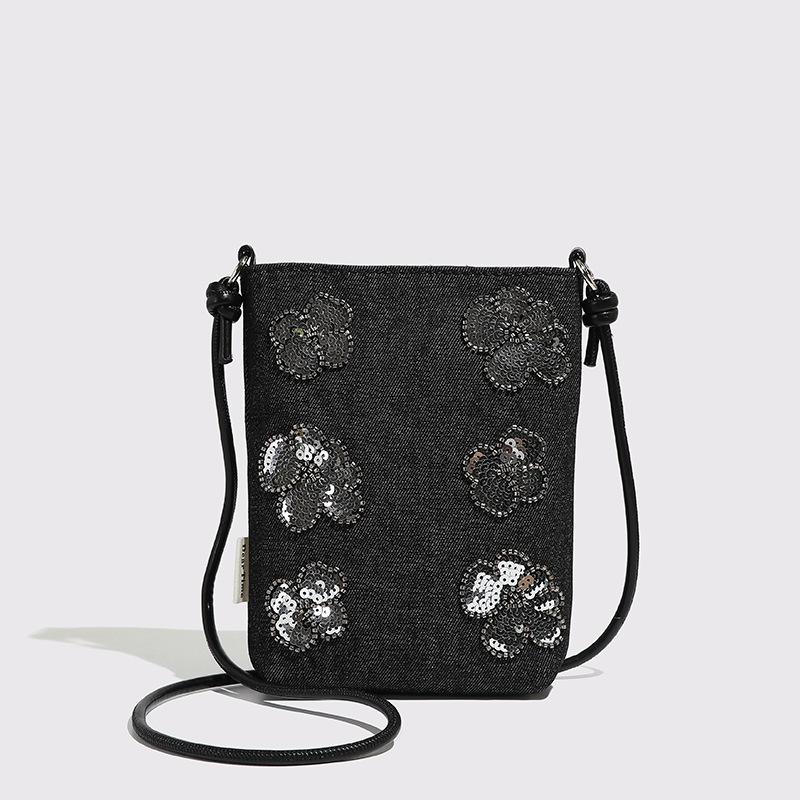 Crossbody Bag with Small Xiangfeng Style Phone Case, Featuring High Design Quality, Suitable for Ladies, Small Crossbody Bag.
