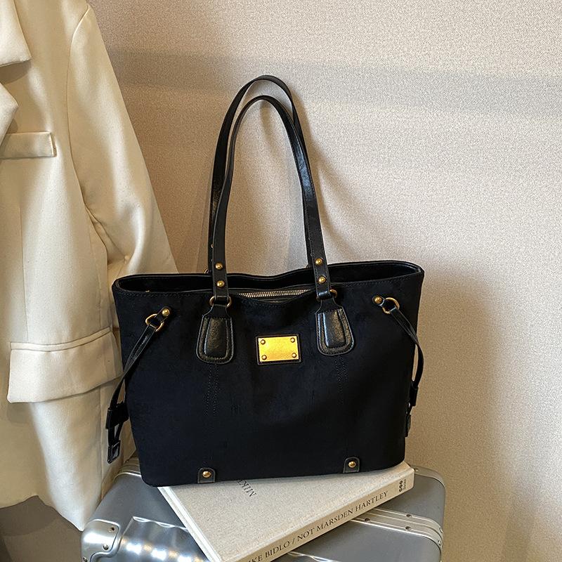 

Tote bag women s bag new autumn and winter fashion work large-capacity bag commuter shoulder messenger bag handbag чёрный