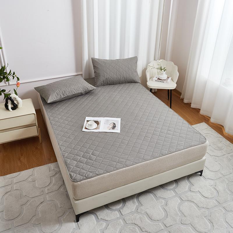 

Водонепроницаемый стеганый наматрасник с резинками, пылезащитный чехол с противоскользящим покрытием 160*200cm