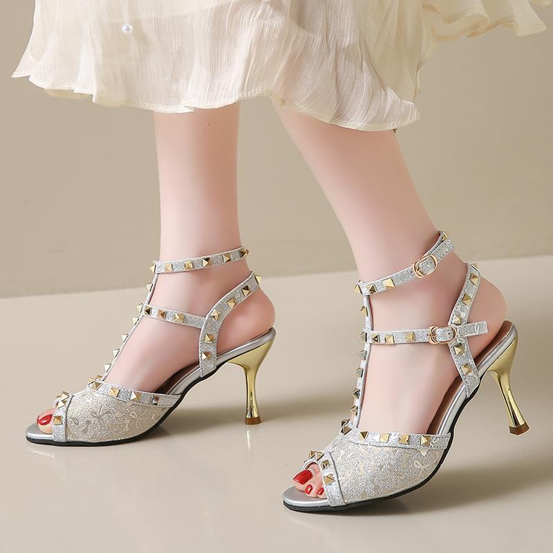 Summer Fish Mouth Sandals Women Round Head Shallow Mouth Rivet Metal Buckle Non-slip Wear-resistant High Heels