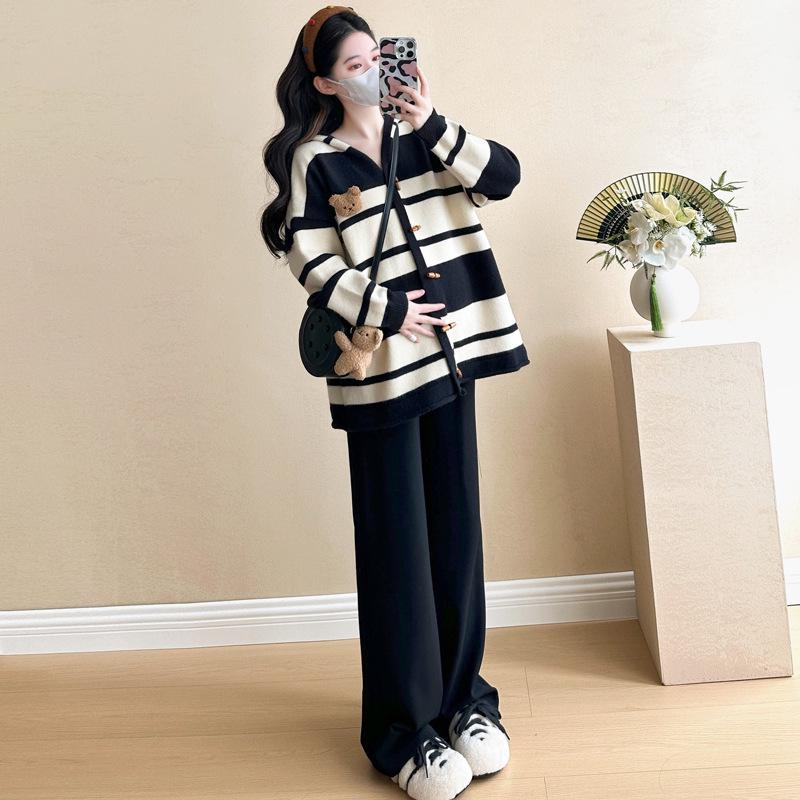 Spring Maternity Two-Piece Set: Fashionable Long-Sleeved Striped Jacket & Loose Belly-Covering Top