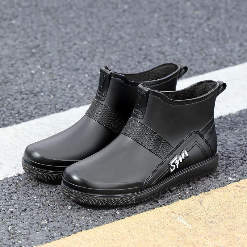 Four Seasons Men's Rain Shoes Black and Red Short Men's Wading Boots Fishing Boots Medium and Short Night Reflective Strip Fashion Rubber Shoes