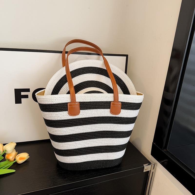 

Соломенная сумка большой вместимости женская 2025 новая летняя универсальная сумка через плечо набор шляп плетеная сумка-тоут чёрный