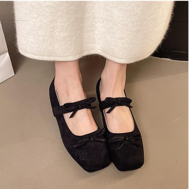 

Мода 2025Внутреннее увеличение Плоские Весна Новые Квадратный носок Неглубокий вырез Замша Бант-бабочка Комплект для ног Мягкая подошва Нескользящие Одинарные туфли 35 чёрный