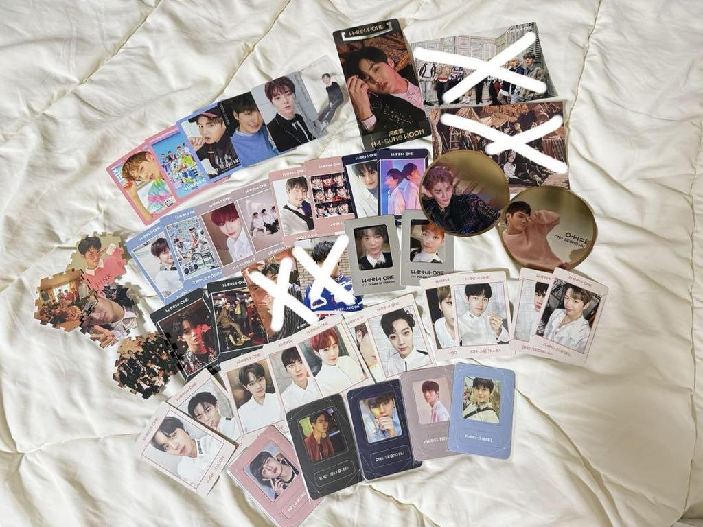 [USED] Wanna One album CD trading cards sold separately