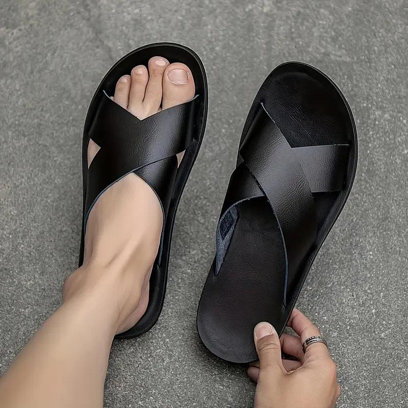 

Мужские стильные летние пляжные шлепанцы, повседневные домашние и уличные тапочки, легкие удобные пляжные сандалии из искусственной кожи с круглым носком в стиле минимализма 46 чёрный