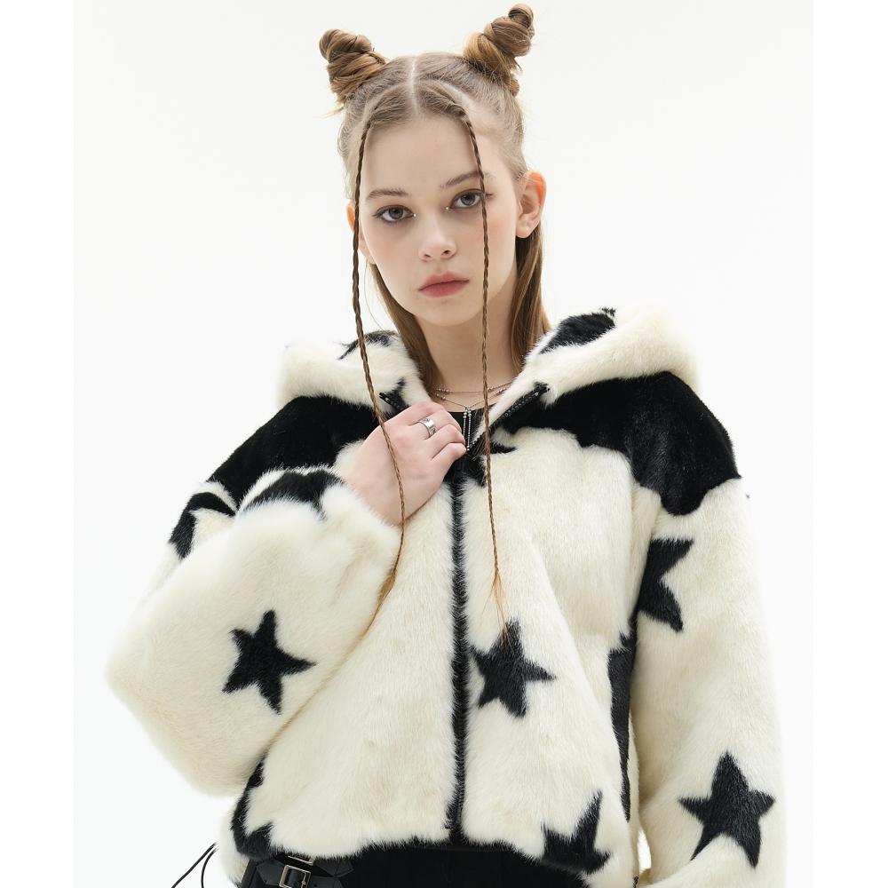 

LUV IS TRUE КУРТКА ИЗ МЕХА VL STAR