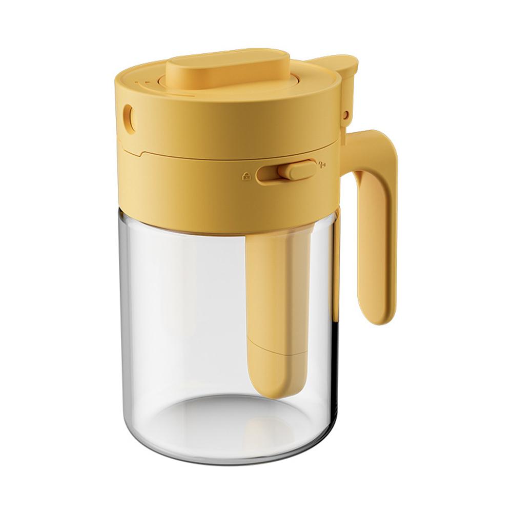 User Friendly Seasoning Container with Clear Glass and Space Saving Design