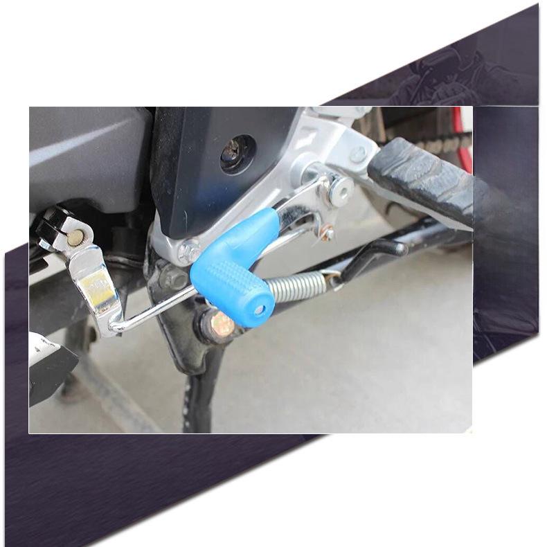 Univerzální příslušenství řadicí páky motocyklu