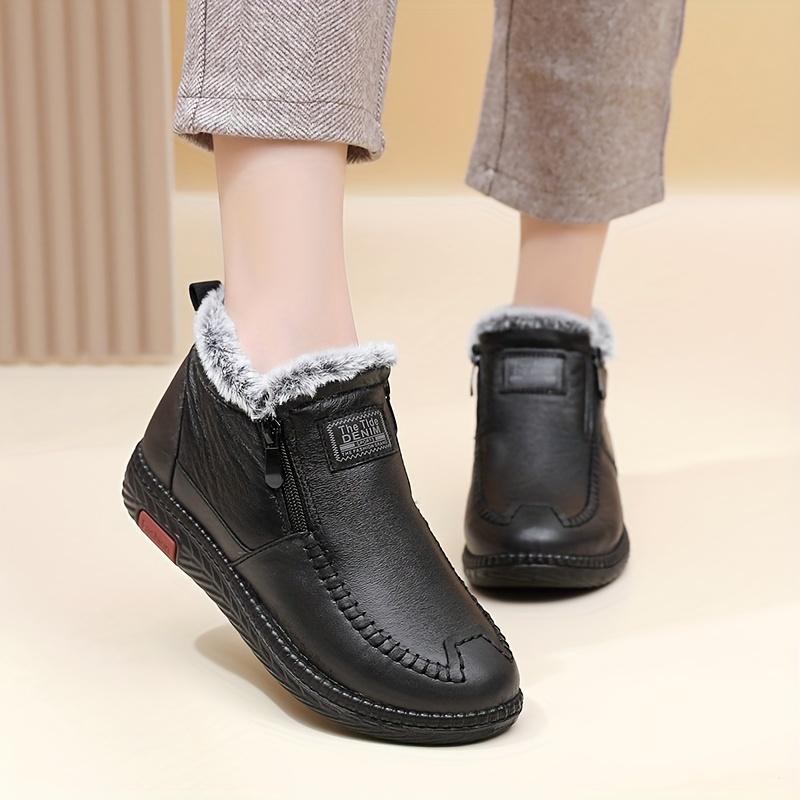 Bottes d'hiver pour femmes Semelle antidérapante Semelle antidérapante Semelle intérieure épaisse et coussinée Chaussures d'hiver douces et chaudes pour dames âgées Bottes d'hiver